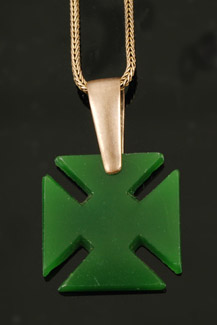 Appraisal: MALTESE CROSS PENDANT TO A CT GOLD FOXTAIL LINK CHAIN