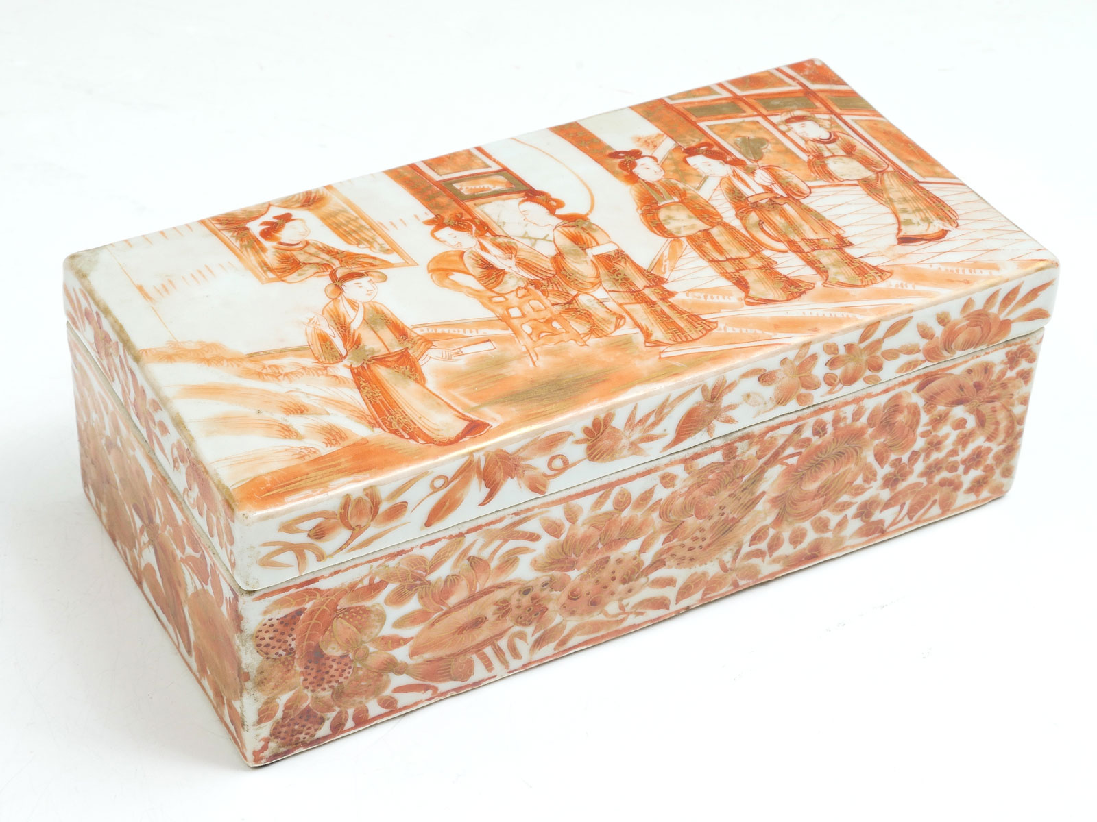 Appraisal: CHINESE MANDARIN PORCELAIN DRESSER BOX Chinese porcelain box having orange