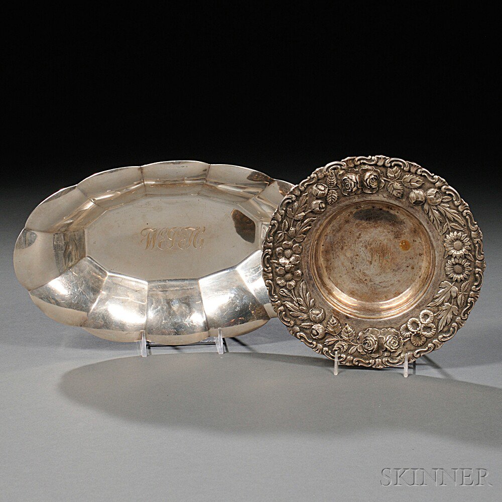 Appraisal: Two American Sterling Silver Dishes each with an engraved monogram