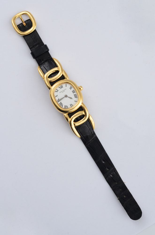 Appraisal: LADY'S K GOLD WRISTWATCH PATEK PHILIPPE GENEVE Golden Ellipse watch