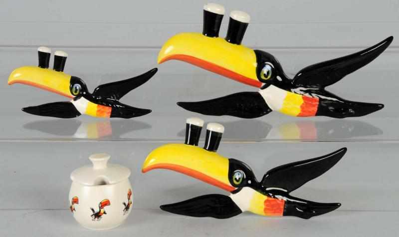 Appraisal: Lot of Carlton Ware Guinness Toucan Items Description Includes three