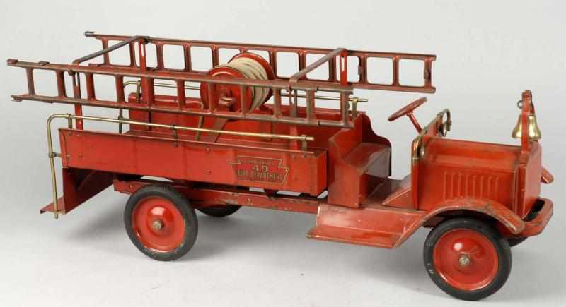 Appraisal: Pressed Steel Keystone Ladder Fire Truck Description American Circa Packard