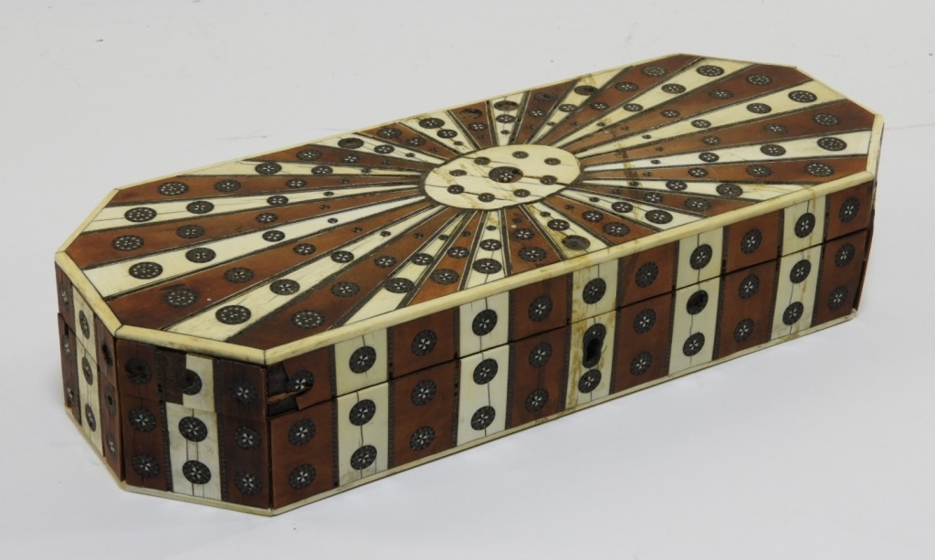 Appraisal: C ANGLO-INDIAN SANDALWOOD SADELI BONE INLAID BOX India th CenturyDecorated