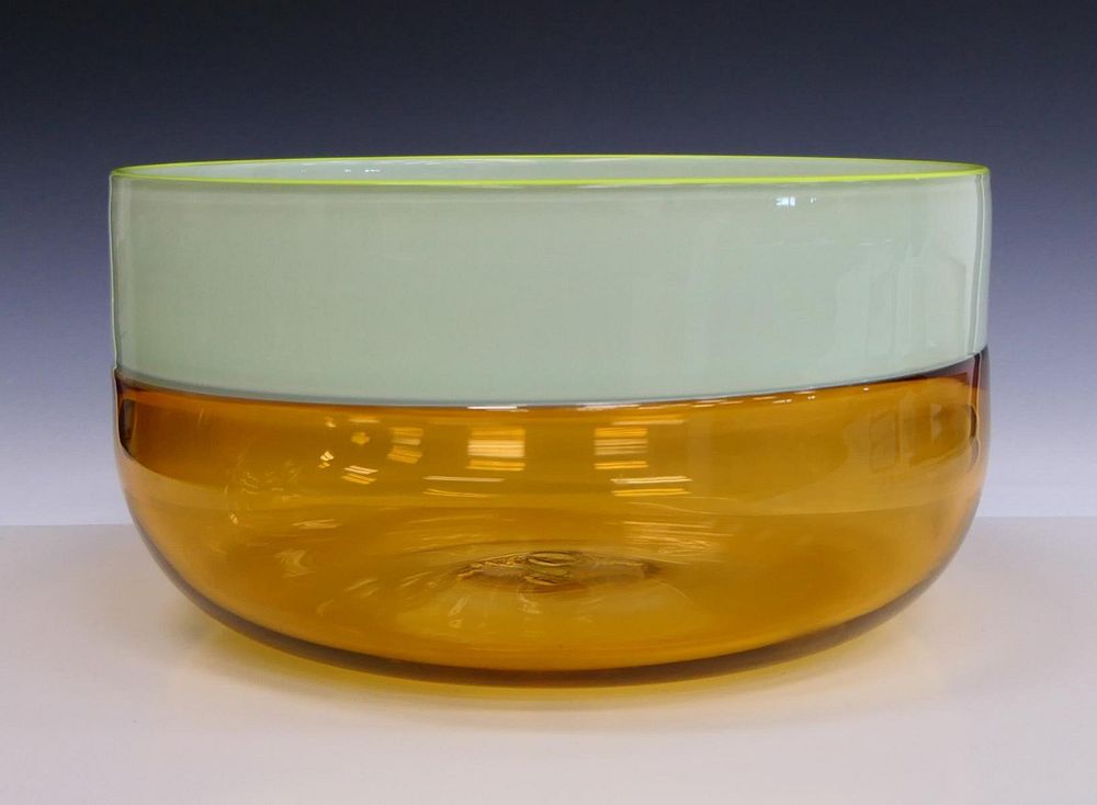 Appraisal: CONTEMPORARY LARGE BLOWN ART GLASS TONE BOWL Amber to mint