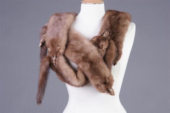 Appraisal: FOUR-SECTION LUNARAINE MINK STOLE http www washingtonpost com wp-dyn content