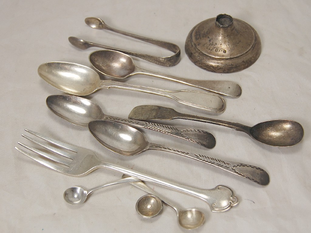 Appraisal: A small quantity of silver flatware and scrap silver