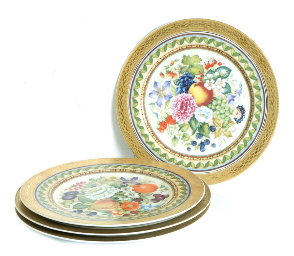 Appraisal: GROUP PORCELAINE LG T LIMOGES CABINET PLATESGroup of four Porcelaine