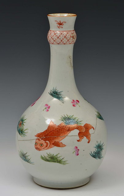 Appraisal: A CHINESE GARLIC NECKED BOTTLE VASE decorated fan-tailed goldfish in