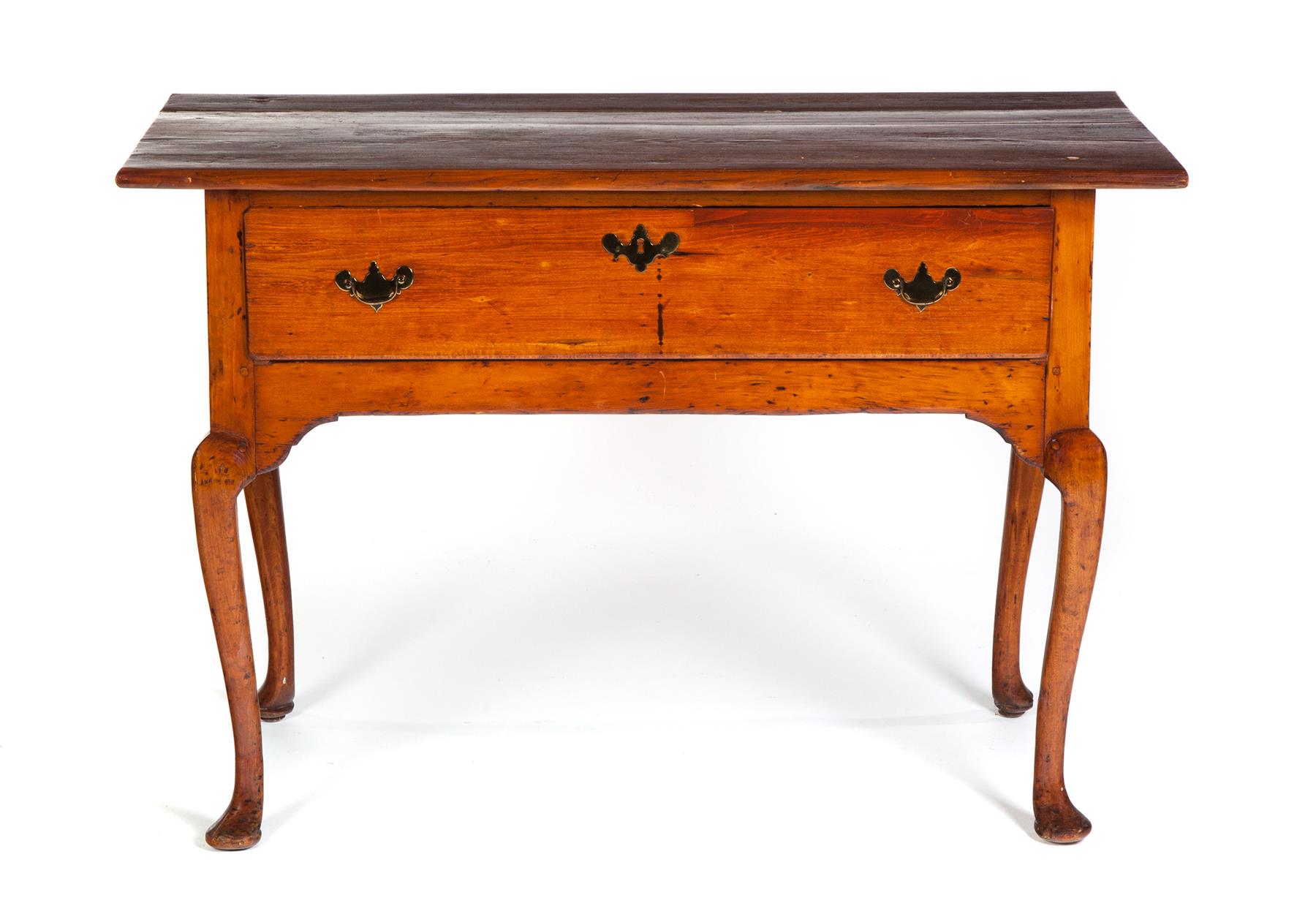 Appraisal: AMERICAN QUEEN ANNE DRESSING TABLE Second half- th century pine