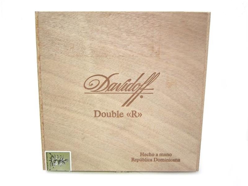 Appraisal: SEVEN DAVIDOFF DOMINICAN DOUBLE R BOXED CIGARS SEVEN DAVIDOFF DOMINICAN