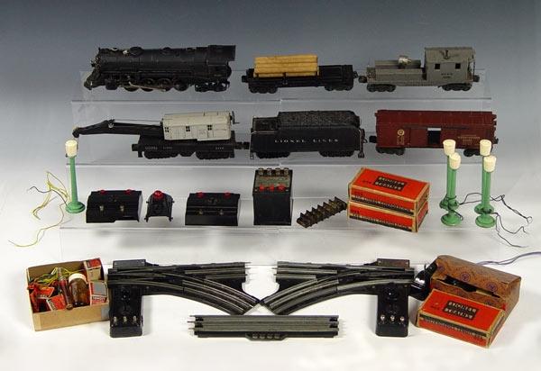 Appraisal: VINTAGE LIONEL TRAIN SET WITH BOXES TRACKS Circa 's to