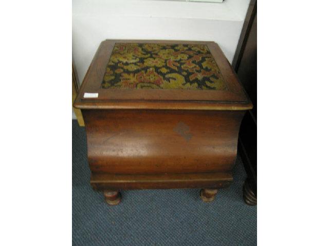 Appraisal: Victorian Bed Step Commode chamberpot hidden inside lift top