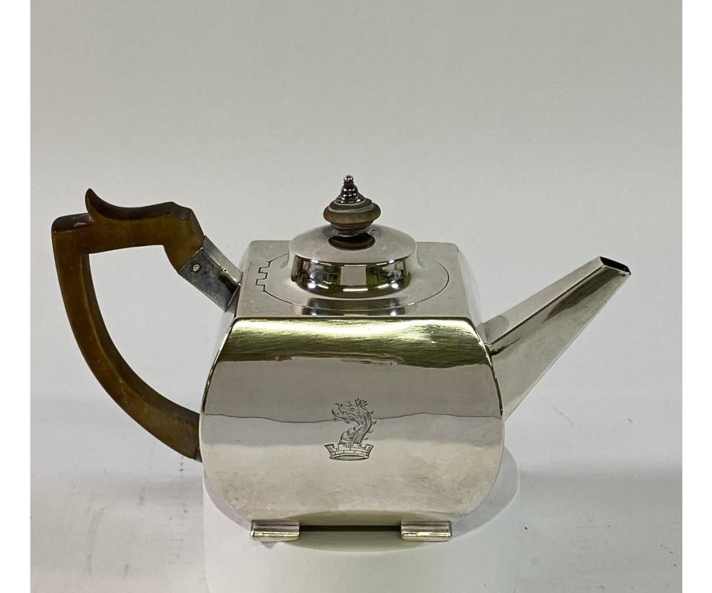 Appraisal: English silver teapot with armorial crest hallmarked h x l