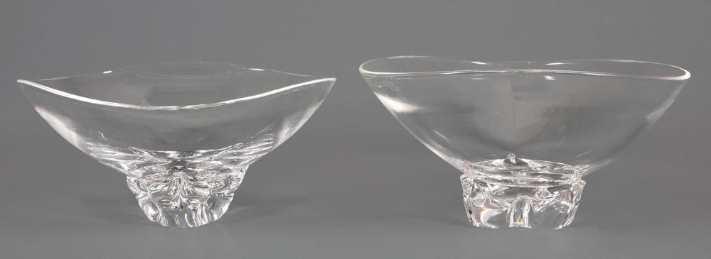 Appraisal: Pair of Steuben Glass Trillium Bowls etched marks model designed