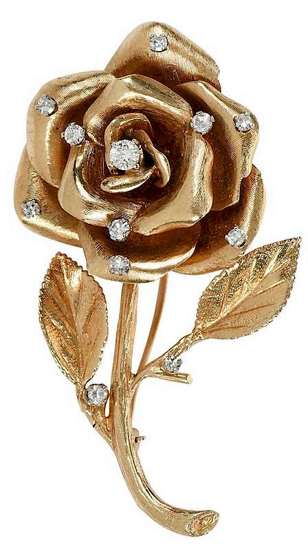 Appraisal: kt Diamond Flower Brooch en tremblant rose round brilliant and