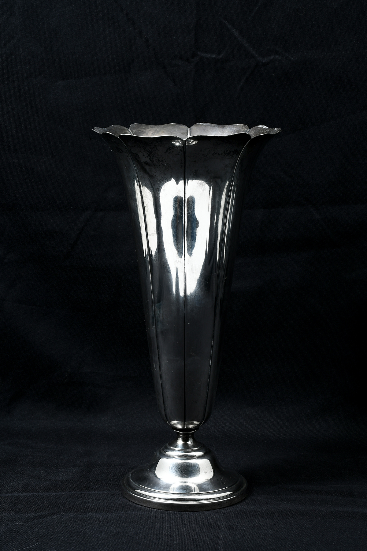 Appraisal: LARGE STERLING SILVER FLORIFORM VASE Large Sterling Silver flared floriform