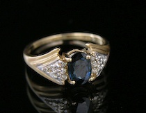 Appraisal: An Oval Sapphire Set In A Yellow Gold Ladies' Ring