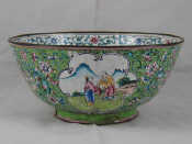 Appraisal: A Cantonese enamelled bowl Chinese reign marks to base