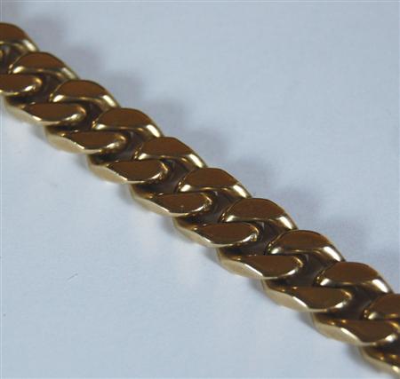 Appraisal: A modern ct yellow gold bracelet composed of flattened curb