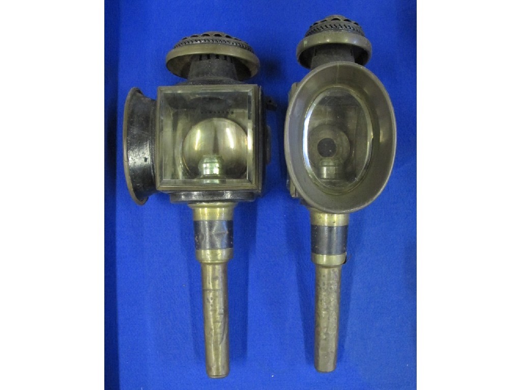 Appraisal: Pair of carriage lamps