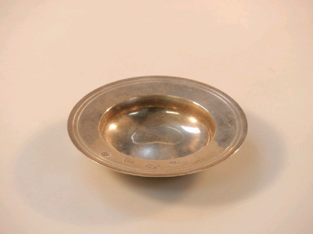 Appraisal: A silver miniature armada dish London cm diameter