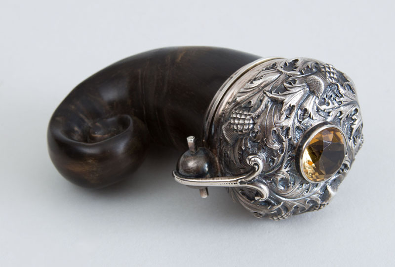 Appraisal: SCOTTISH SILVER-MOUNTED HORN MULL The curled horn with blind shield