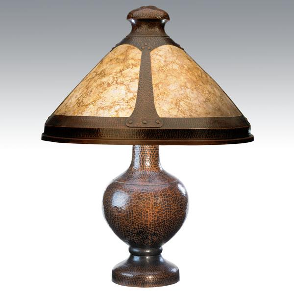 Appraisal: BENEDICT Hammered copper table lamp its four-panel shade lined in