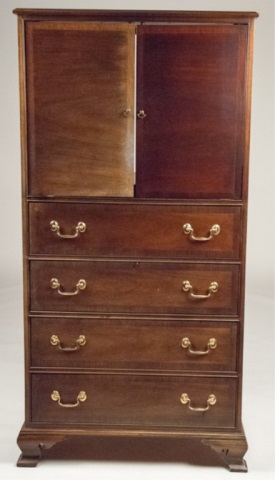 Appraisal: Chippendale Style Chifferobe Cabinet Over four drawer chest Repairs H