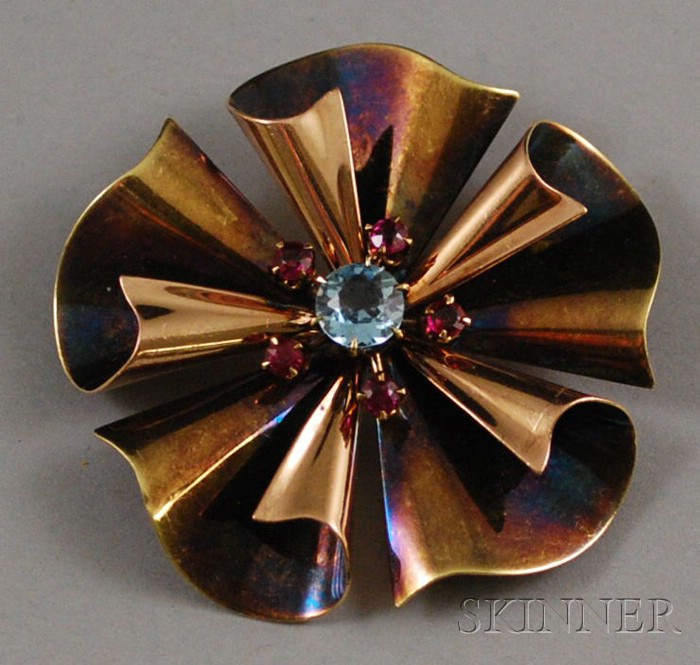 Appraisal: Retro kt Gold and Gem-set Flower Brooch centering a circular-cut