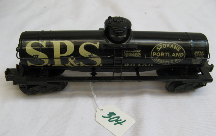 Appraisal: LIONEL TANK CAR c - Unusual with S P S