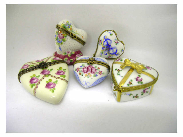 Appraisal: Lot of five Limoges hinged porcelain boxes all various heart-shaped