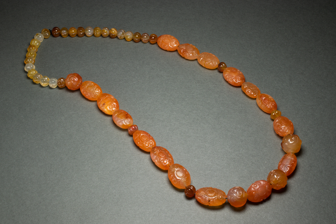 Appraisal: CHINESE CARNELIAN AND AGATE NECKLACE Chinese carnelian and agate necklace