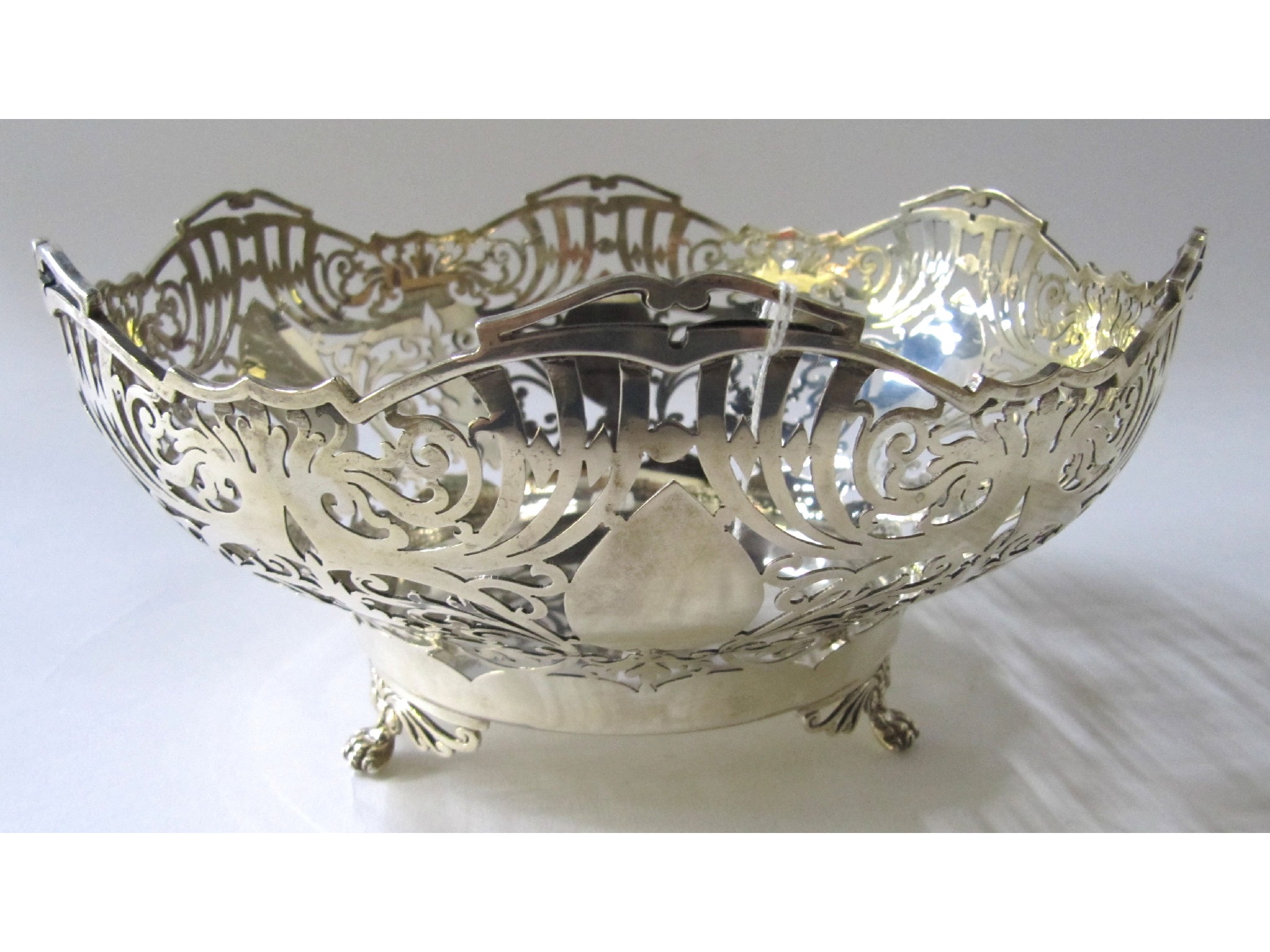 Appraisal: A silver basket Sheffield