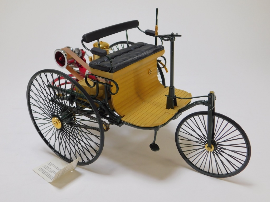 Appraisal: FRANKLIN MINT BENZ PATENT MOTORWAGEN CAR Item no B SD