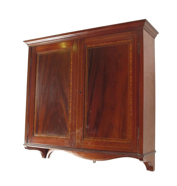 Appraisal: An Edwardian mahogany wall cabinet