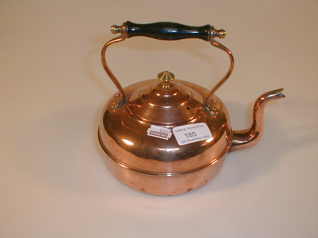 Appraisal: A Victorian small sized copper kettle