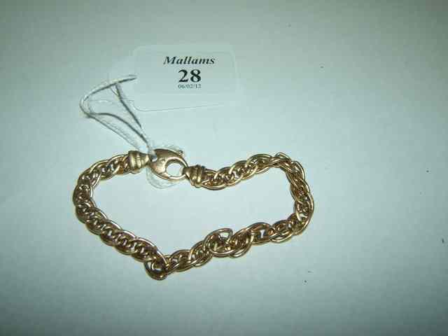 Appraisal: AN CT GOLD BRACELET of shaped chain link form approx