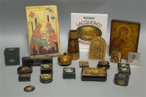 Appraisal: GROUP OF NINE RUSSIAN LACQUER BOXES Together with a lacquer