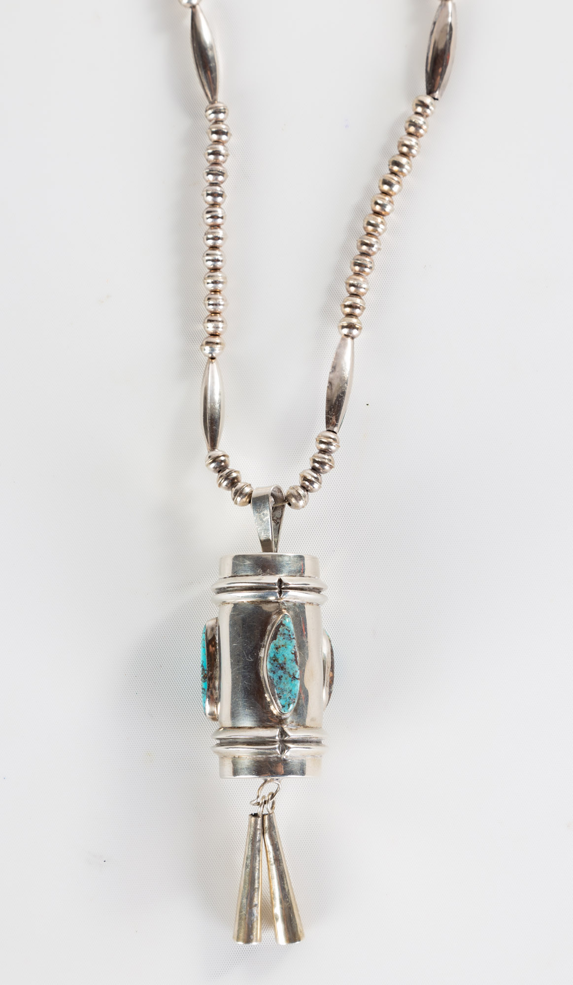 Appraisal: NAVAJO STERLING SILVER TURQUOISE NECKLACE Navajo Sterling Silver Turquoise Necklace