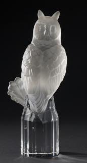 Appraisal: Goebel crystal owl figurine maker marked h x w base