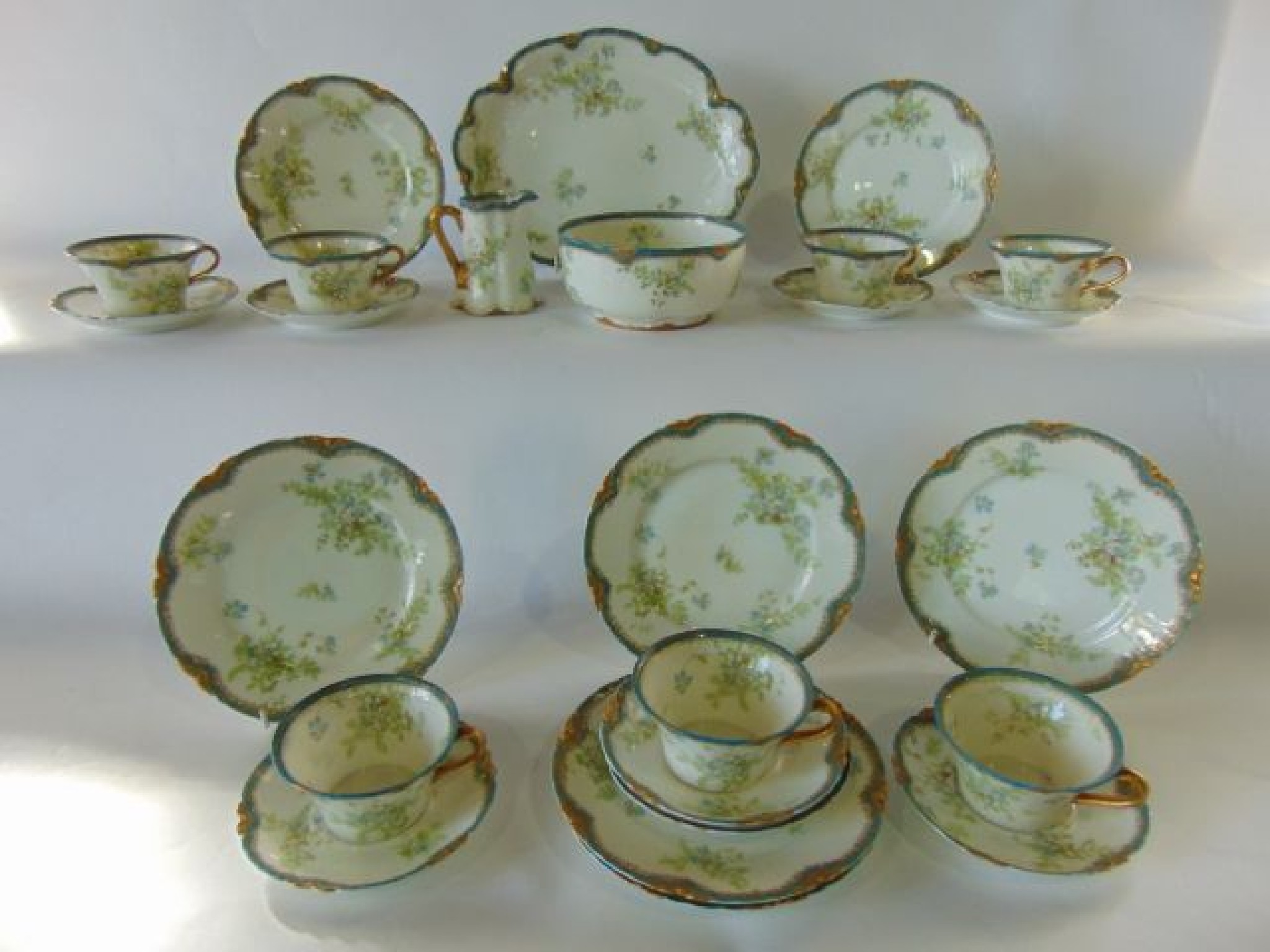 Appraisal: A quantity of early th century French Haviland Co Limoges