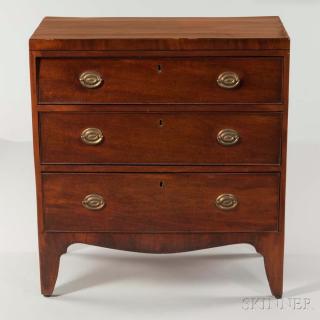 Appraisal: Georgian Mahogany Three-drawer Chest early th century three graduated drawers