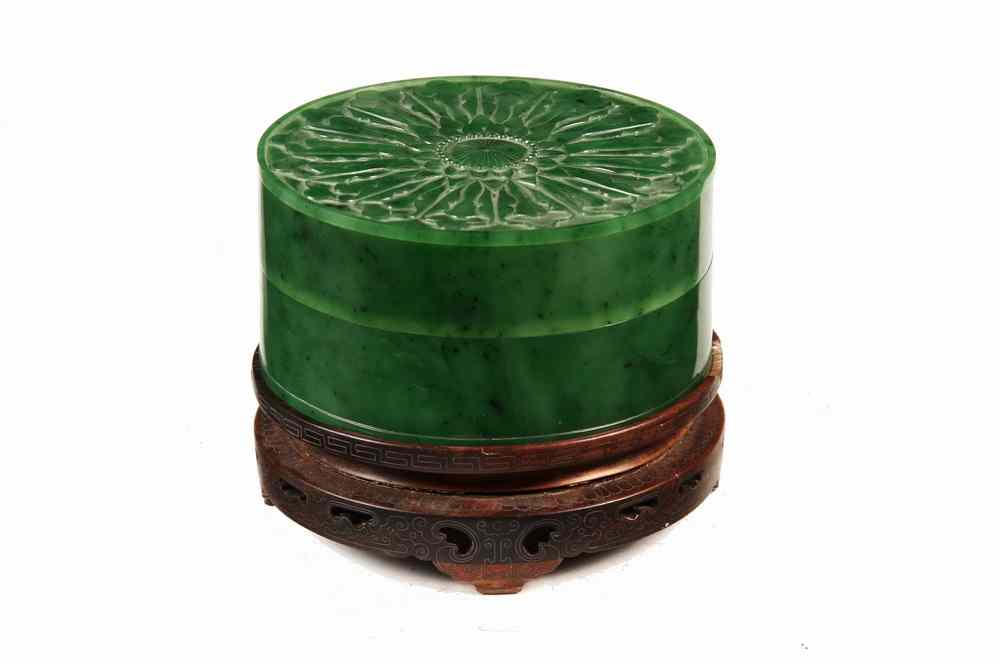 Appraisal: CHINESE JADE BOX - Chinese Carved Green Jade Circular Box