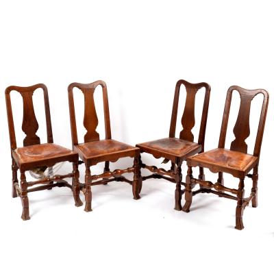 Appraisal: A set of four Queen Anne provincial walnut side chairs