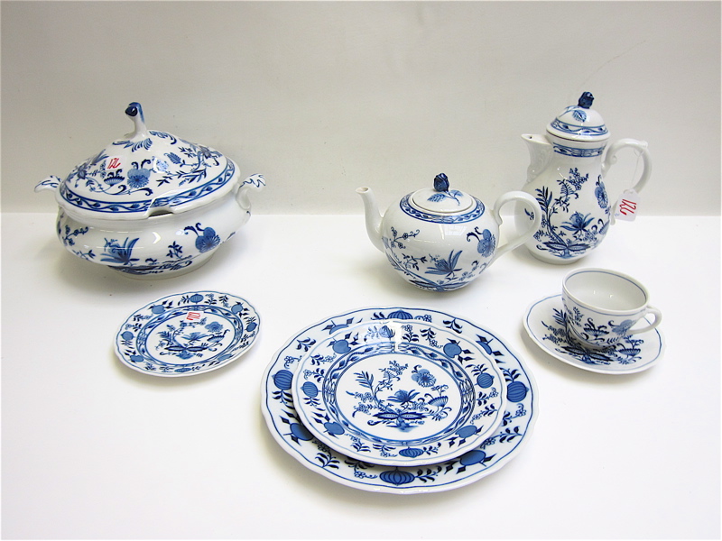 Appraisal: WINTERLING CHINA SET seventy-six pieces in the Blue Onion pattern