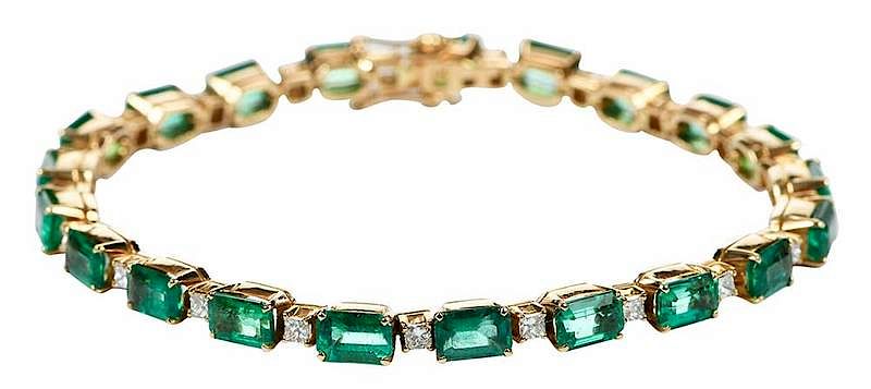 Appraisal: kt Emerald Diamond Bracelet emerald cut emeralds estimated total weight