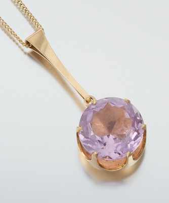 Appraisal: A Finnish Gold and Kunzite Pendant on Chain k yellow