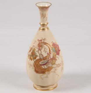 Appraisal: ROYAL CROWN DERBY VASE ROYAL CROWN DERBY GENIE BOTTLE FORMED