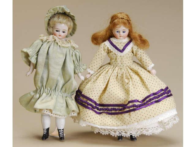 Appraisal: Pair of Glass Eyed Dollhouse Dolls Germany ca both dolls