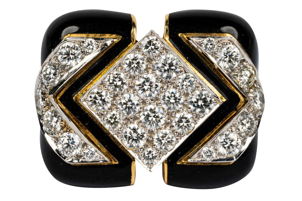 Appraisal: DAVID WEBB KARAT YELLOW GOLD PLATINUM DIAMOND ENAMEL 'LEX' RINGdesigned